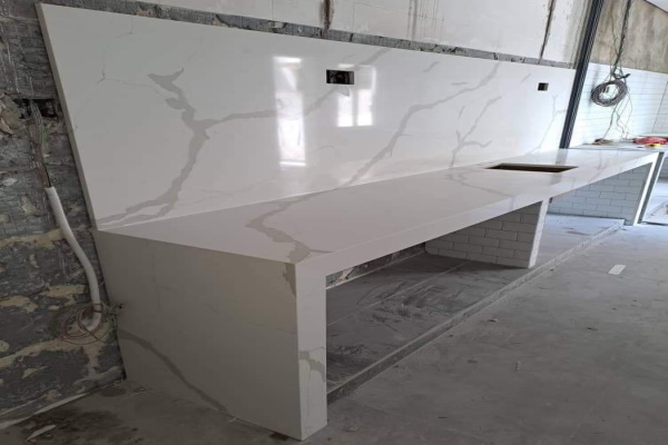 Calacatta Vera 20mmthk Quartzstone Kitchen Tops ＆ Wall cladding＋Vanitytops